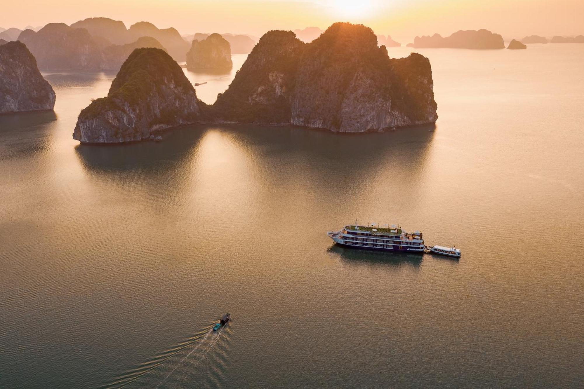 Halong Dragon Bay Cruise Ha Long Exterior foto