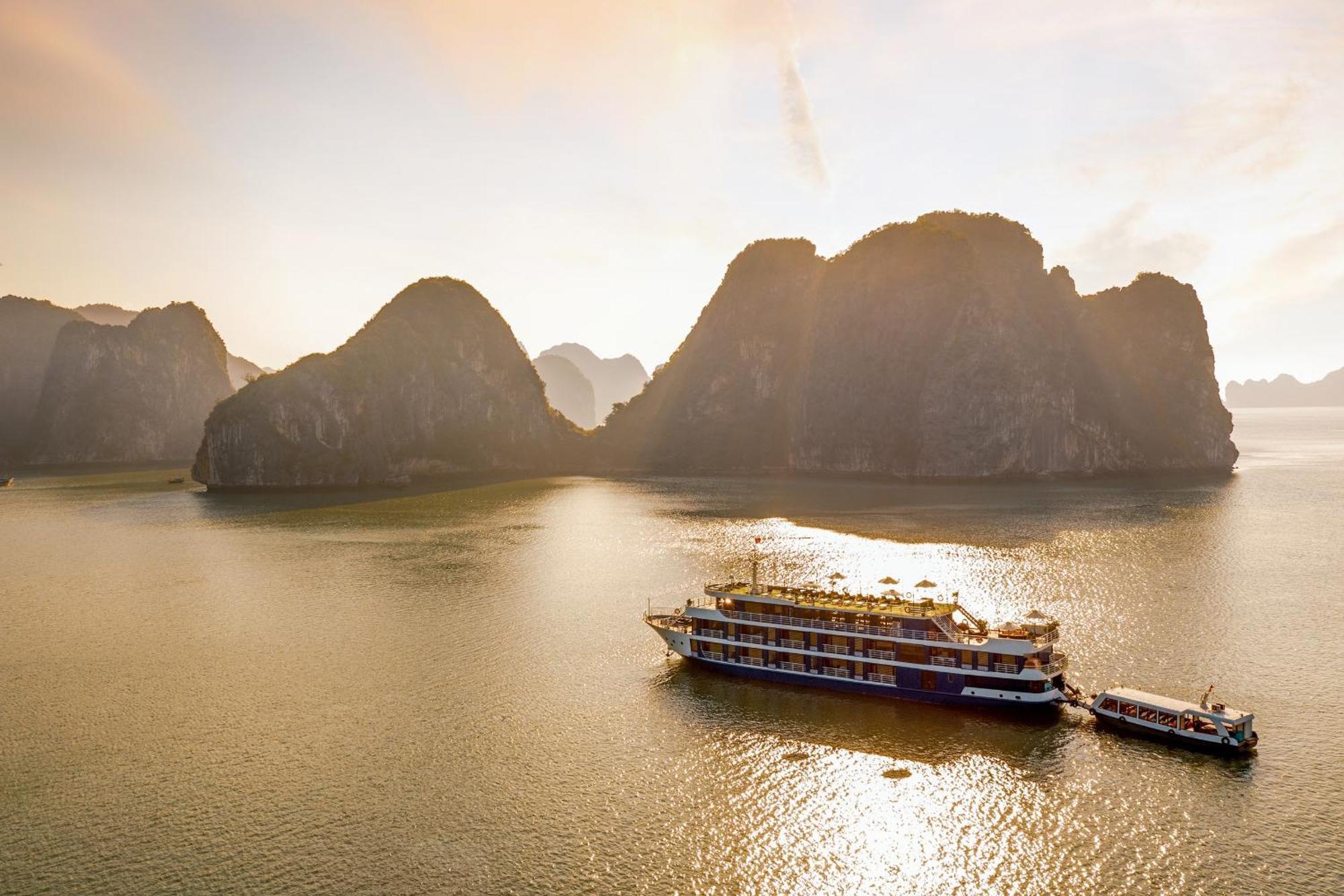 Halong Dragon Bay Cruise Ha Long Exterior foto
