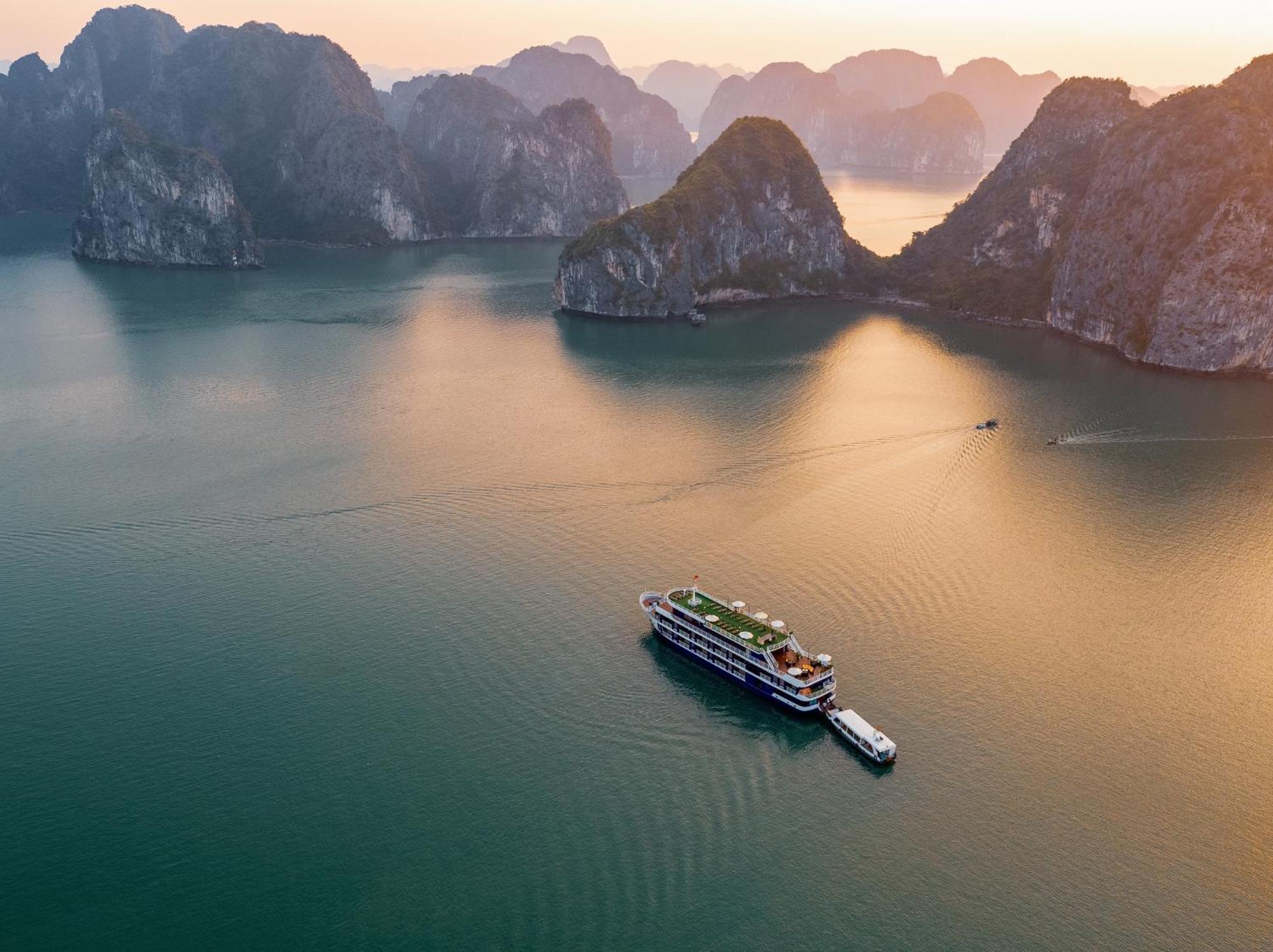 Halong Dragon Bay Cruise Ha Long Exterior foto